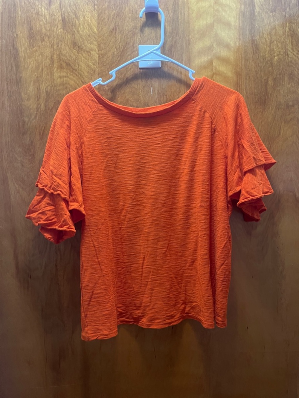 Express Women's Short-Sleeve Ruffle Tee in Bright Orange